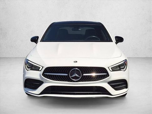 Used 2022 Mercedes-Benz CLA 250 image 2