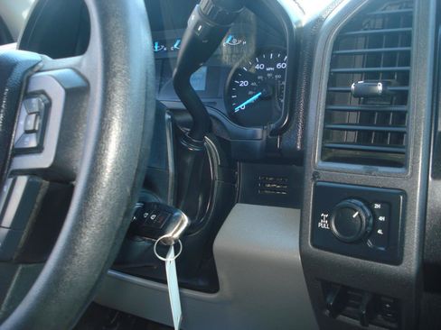 Used 2020 Ford F250 XL w/ Power Equipment Group AWD/4WD image 38