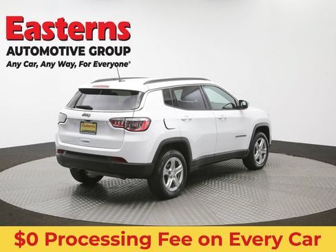 Used 2024 Jeep Compass Latitude AWD/4WD image 40