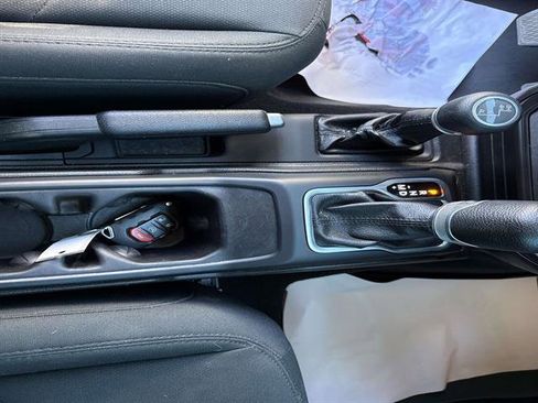 Used 2018 Jeep Wrangler Unlimited Sport S image 22