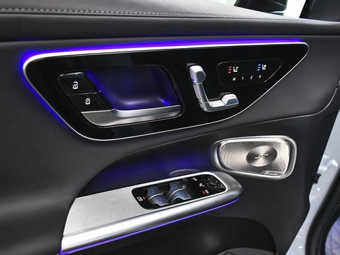 Used 2025 Mercedes-Benz GLC 63 AMG S image 10