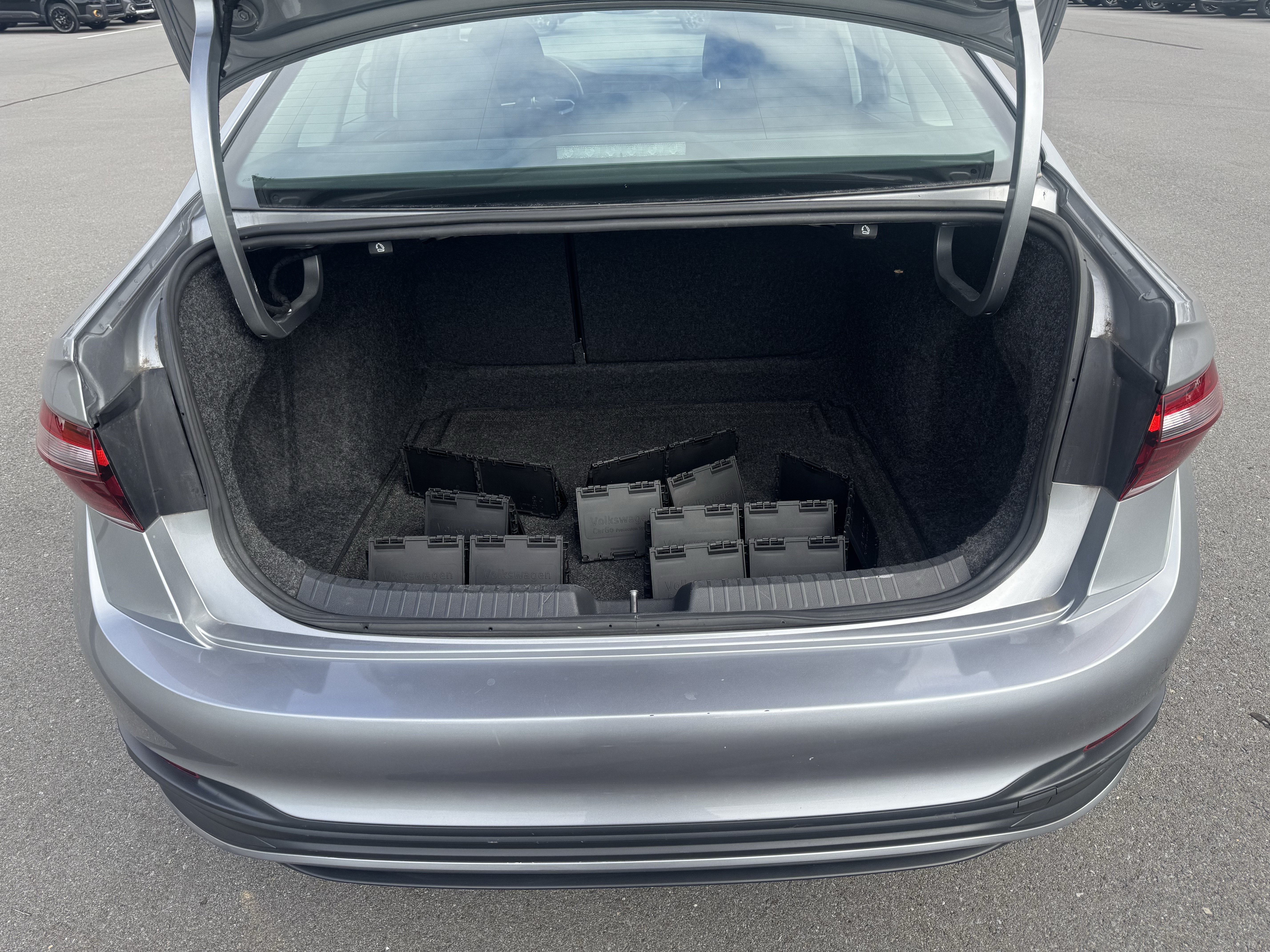 Used 2024 Volkswagen Jetta S FWD image 5