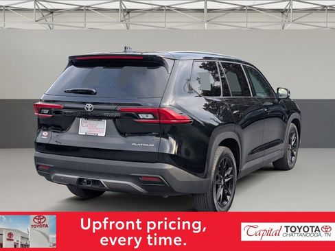 Used 2024 Toyota Grand Highlander Platinum image 7