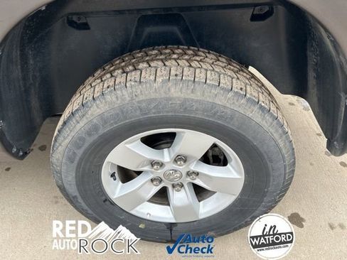 Used 2024 RAM 1500 Classic SLT image 9