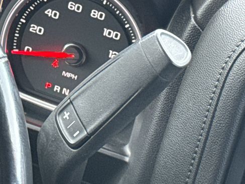 Used 2020 Chevrolet Silverado 1500 High Country w/ Technology Package image 37