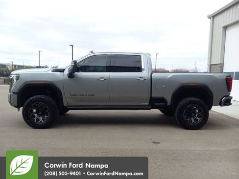 Used 2024 GMC Sierra 3500 Denali Ultimate image 6