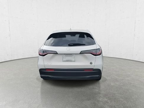 New 2026 Honda HR-V LX image 8