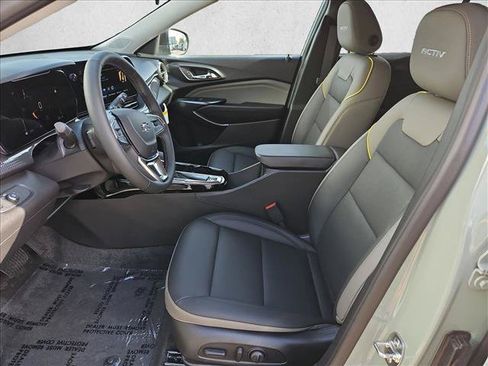 Certified 2026 Chevrolet Trax ACTIV w/ Sunroof Package FWD image 23