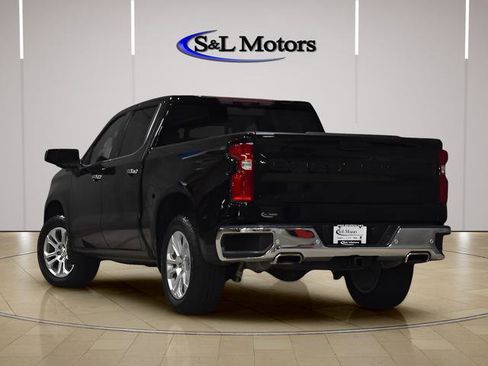 Used 2023 Chevrolet Silverado 1500 LTZ w/ Technology Package AWD/4WD image 5