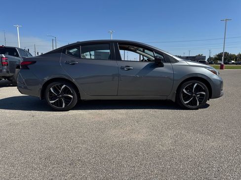 New 2025 Nissan Versa SR w/ Trunk Package image 7