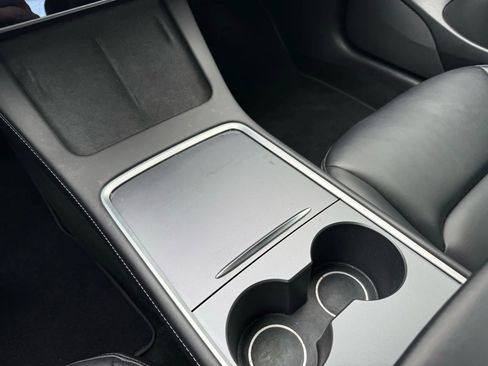 Used 2022 Tesla Model 3 Long Range image 24