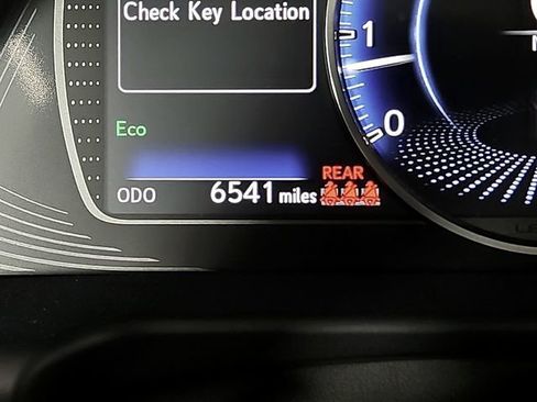 Used 2025 Lexus ES 350 w/ Premium Package image 21