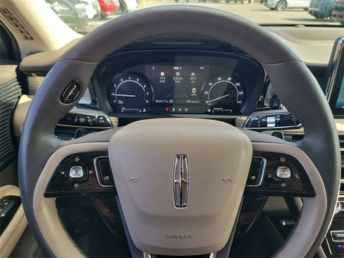 Certified 2022 Lincoln Corsair FWD w/ Equipment Group 101A image 27