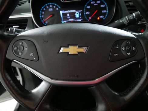 Used 2019 Chevrolet Impala Premier w/ Premier Convenience Package image 25