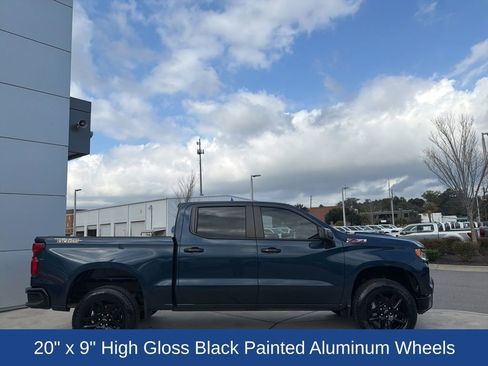 Used 2022 Chevrolet Silverado 1500 LT Trail Boss image 6