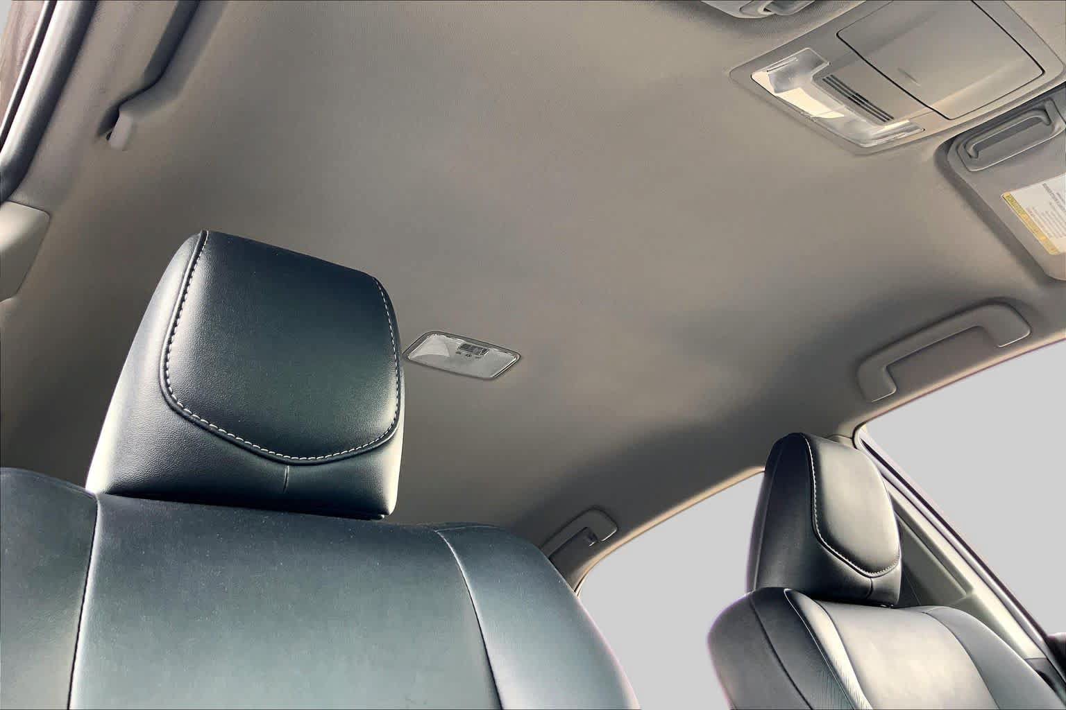 Used 2012 Toyota Camry SE FWD image 14