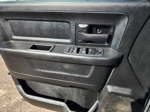 Used 2022 RAM 3500 Tradesman AWD/4WD image 18