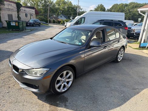 Used 2015 BMW 328i xDrive Sedan AWD/4WD image 4