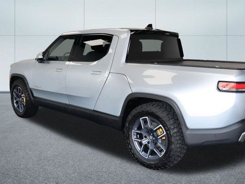 Used 2022 Rivian R1T Launch Edition AWD/4WD image 3