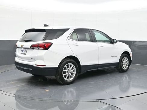 Used 2024 Chevrolet Equinox LT image 14