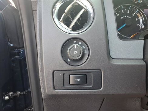 Used 2013 Ford F150 XLT w/ XLT Chrome Pkg RWD image 18
