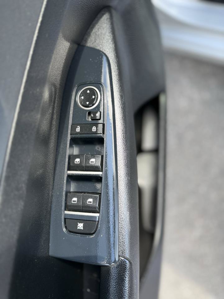 Used 2020 Kia Forte LXS FWD image 27