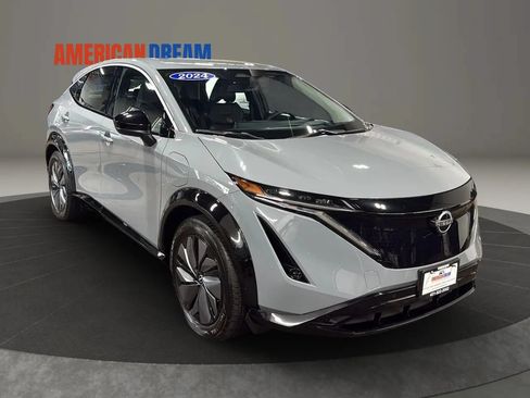 Used 2024 Nissan Ariya FWD image 7