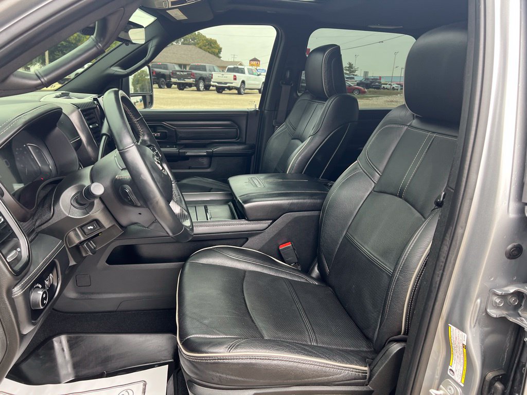 Used 2024 RAM 2500 Limited AWD/4WD image 37