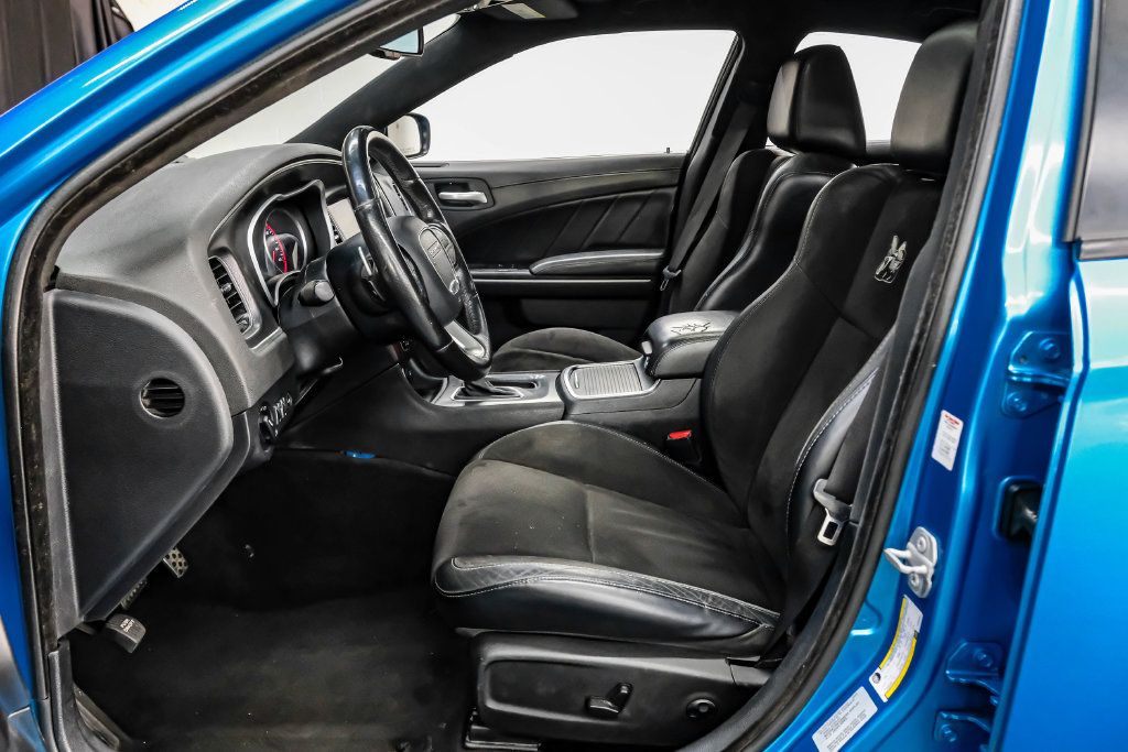 Used 2015 Dodge Charger R/T Scat Pack RWD image 4