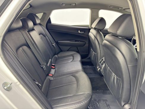Used 2019 Kia Optima EX image 36