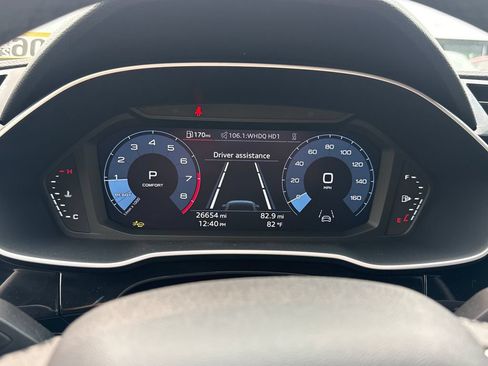 Used 2025 Audi Q3 2.0T Premium AWD/4WD image 9