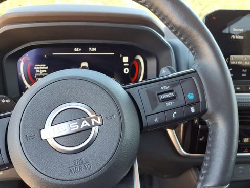 Certified 2023 Nissan Rogue Platinum w/ Platinum Premium Package AWD/4WD image 9