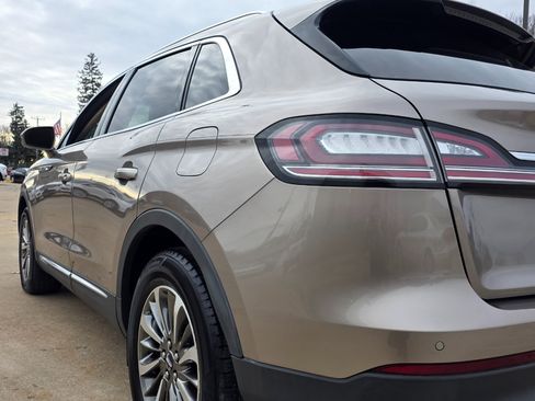 Used 2020 Lincoln Nautilus FWD w/ Equipment Group 101A image 15