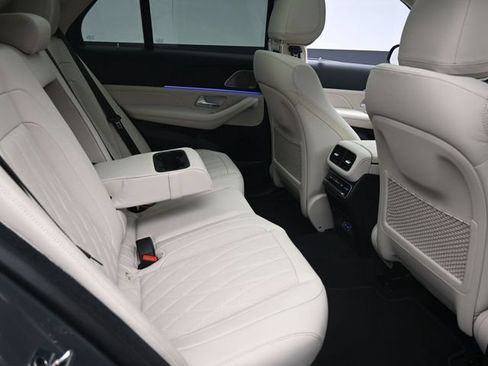 Used 2025 Mercedes-Benz GLE 53 AMG 4MATIC image 26