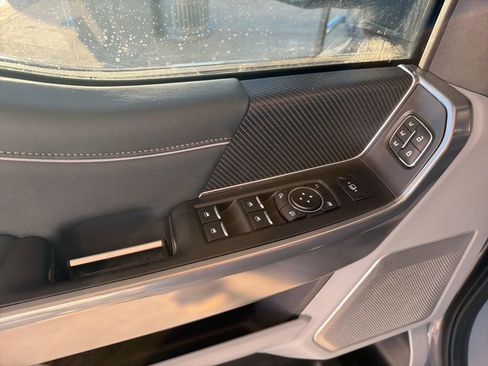 Used 2024 Ford F350 Limited w/ FX4 Off-Road Package image 27