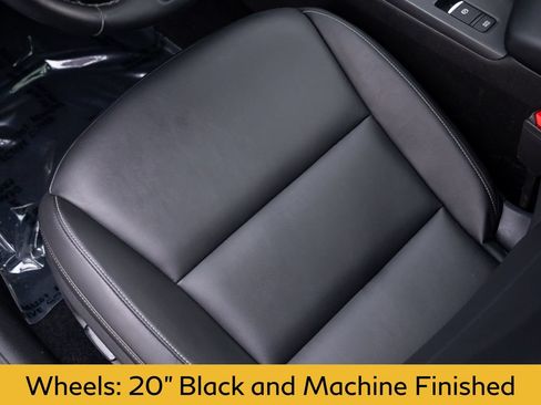 Used 2021 INFINITI QX50 Luxe w/ Appearance Package AWD/4WD image 14