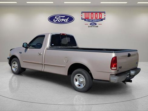 Used 1997 Ford F150 Lariat RWD image 6