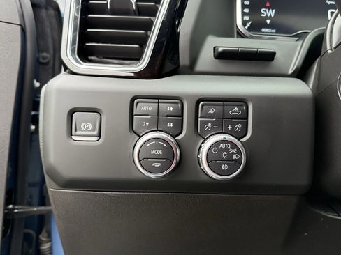 Used 2024 GMC Sierra 1500 Denali w/ Denali Reserve Package image 25