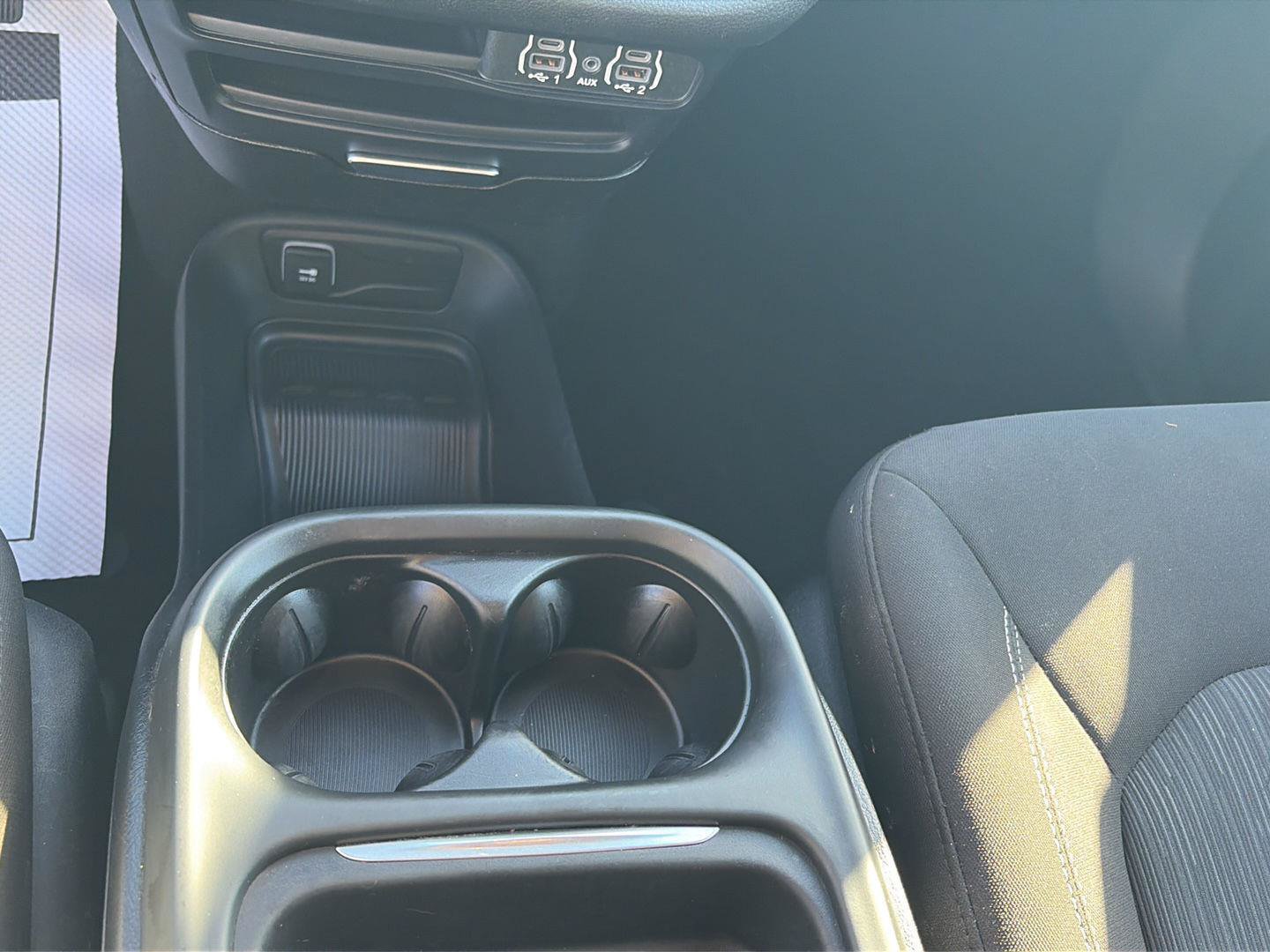 Used 2024 Chrysler Pacifica Touring FWD image 20
