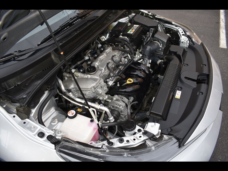 Used 2021 Toyota Corolla LE w/ Carpet Mat Package (TMS) FWD image 40
