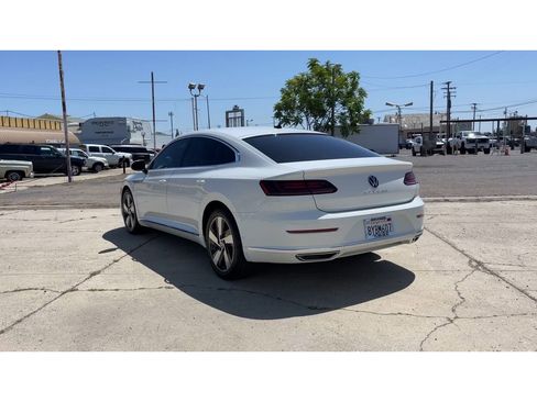 Used 2021 Volkswagen Arteon SE FWD image 9