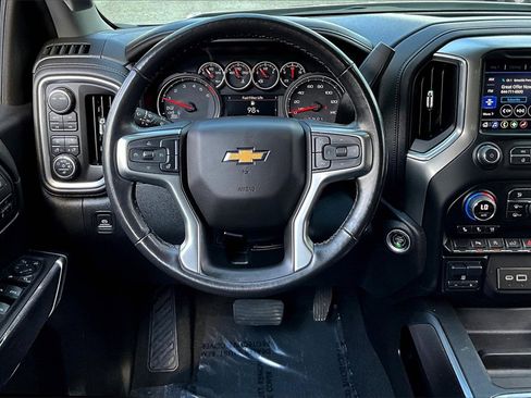 Certified 2020 Chevrolet Silverado 1500 LTZ w/ LTZ Plus Package image 9