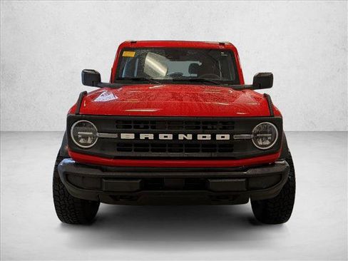 Used 2023 Ford Bronco 2-Door AWD/4WD image 3