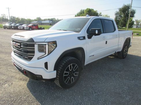 New 2026 GMC Sierra 1500 AT4 w/ AT4 Premium Package AWD/4WD image 12