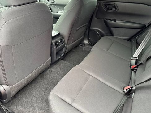 New 2025 Nissan Rogue S image 10