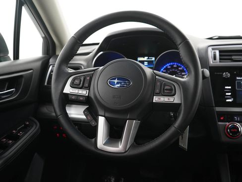 Used 2017 Subaru Outback 2.5i Premium AWD/4WD image 17