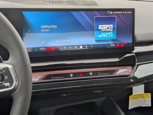 New 2026 BMW 550e xDrive 550e xDrive w/ Premium Package image 12