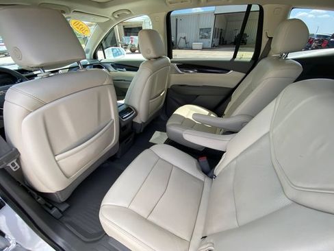 Used 2020 Cadillac XT6 Premium Luxury FWD image 14