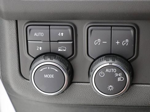 Used 2024 Chevrolet Tahoe RST image 30