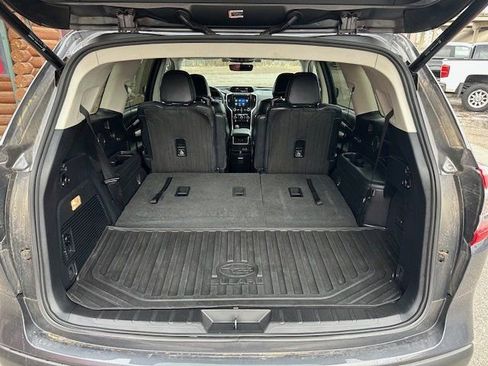 Used 2022 Subaru Ascent Limited w/ Technology Package image 23